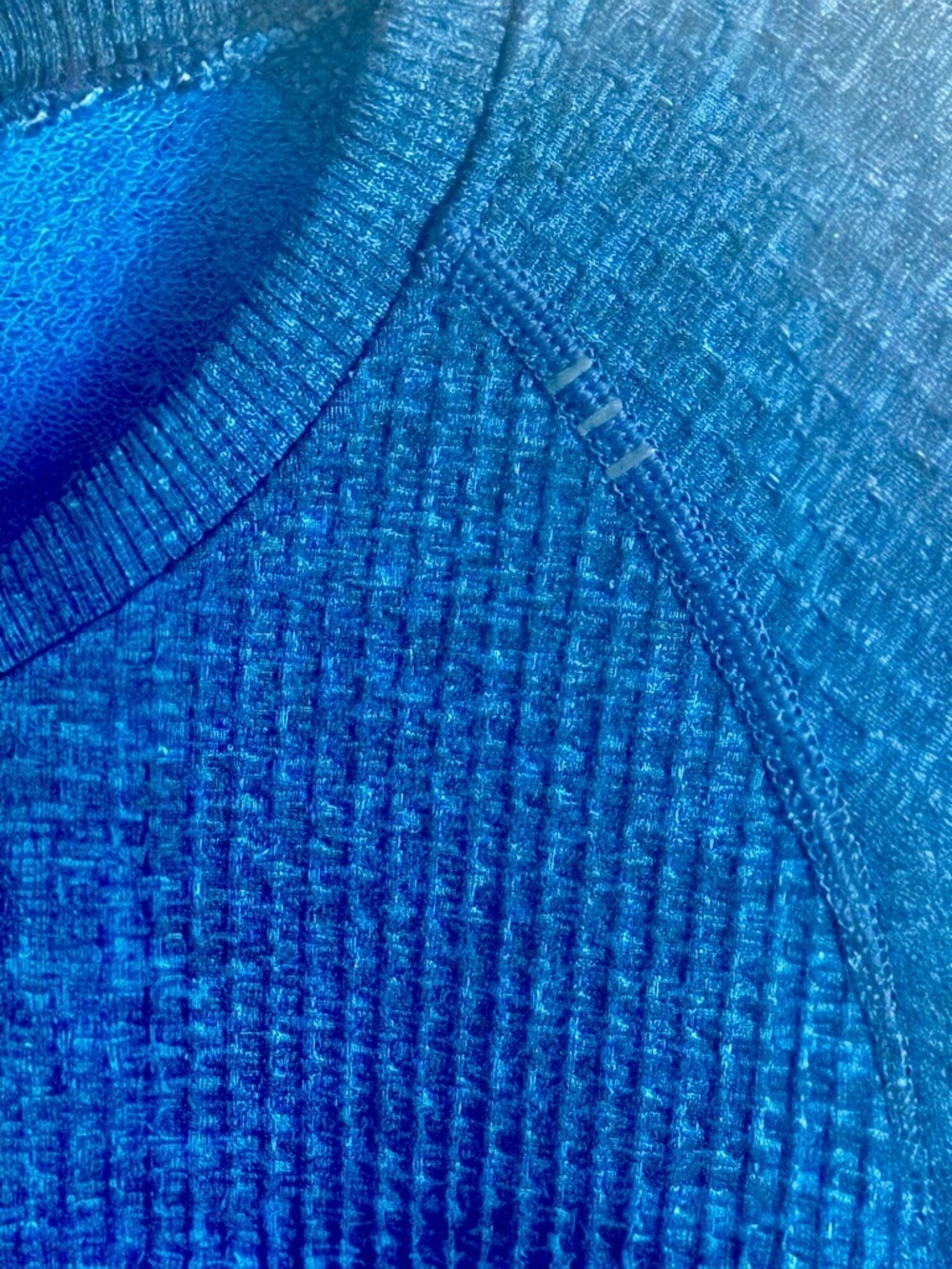 Lululemon Engineered Warmth Long Sleeve Crew  Night Sea / Soft Denim Blue XS - Picture 4 of 7